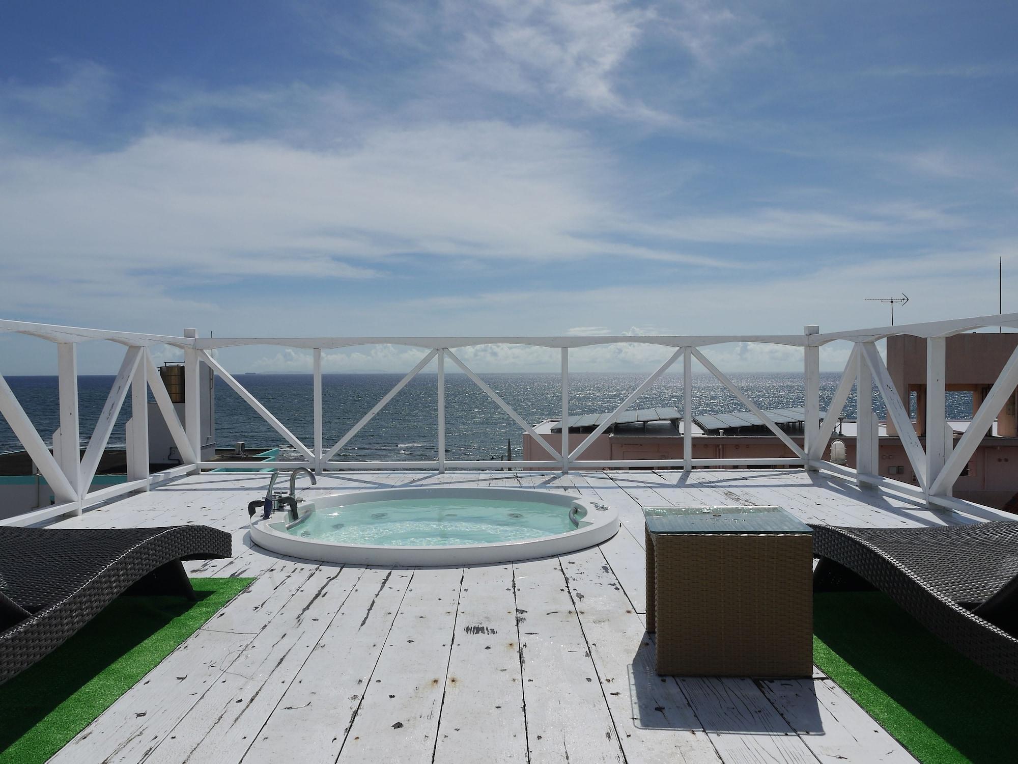 Seaside Hotel The Beach Chatan Exterior foto