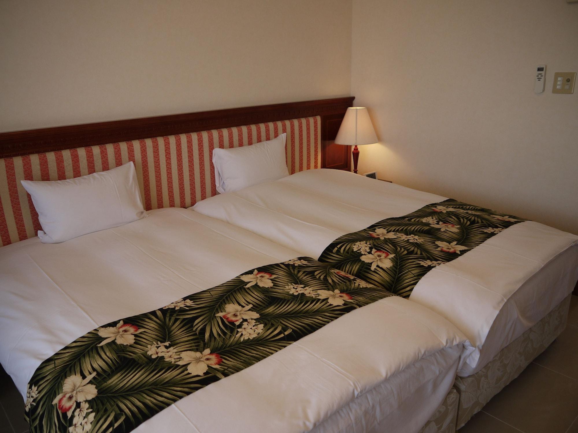 Seaside Hotel The Beach Chatan Exterior foto
