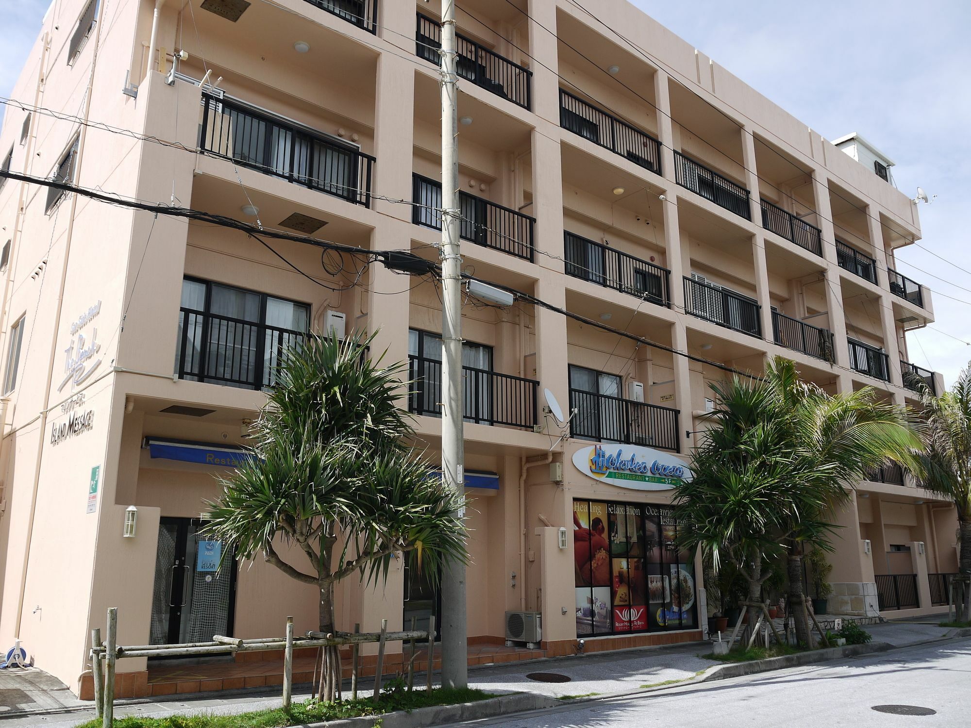 Seaside Hotel The Beach Chatan Exterior foto